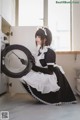 Coser @ 蜜汁 猫 裘 Vol.059: 民宿 女仆 (50 photos)